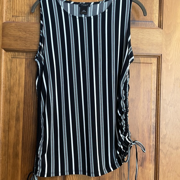 Ann Taylor Factory - sleeveless stripes with side ties - Picture 3 of 7